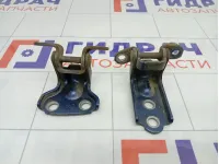 Петли двери задней правой Subaru Forester