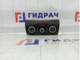 Блок управления климатической установкой Subaru Forester 72311SJ451