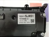 Блок управления климатической установкой Subaru Forester 72311SJ451