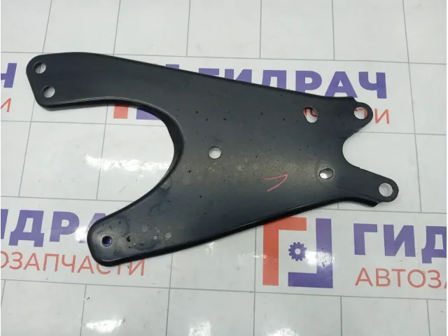 Кронштейн балки передней левой Subaru Forester 20107FL010