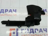 Дефлектор радиатора правый Subaru Forester 73233SJ000