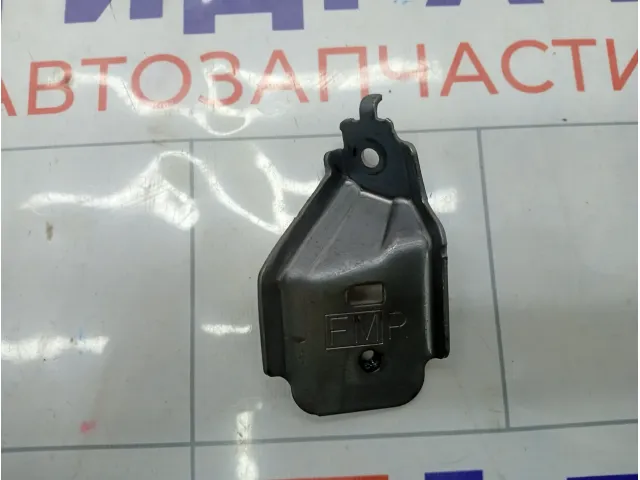 Кронштейн крепления обшивки багажника правый Subaru Forester 96170SG000