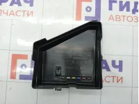 Крышка блока предохранителей Subaru Forester 82243SJ010