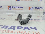Кронштейн датчика слепых зон правый Subaru Forester 87613SJ010