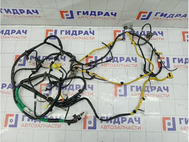 Проводка (коса) салона правая Subaru Forester 81503SJ010