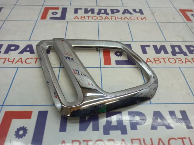 Накладка декоративная на рамку противотуманной фары правая Subaru Forester (SK/S14)