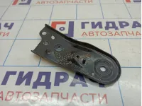 Кронштейн задней балки правый Subaru Forester (SK/S14)