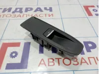 Кнопка стеклоподъемника Subaru Forester (SK/S14)
