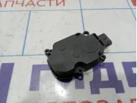 Моторчик заслонки решетки радиатора Subaru Forester (SK/S14)