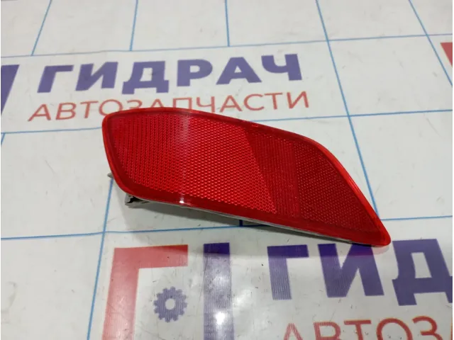 Отражатель в задний бампер правый Subaru Forester (SK/S14)
