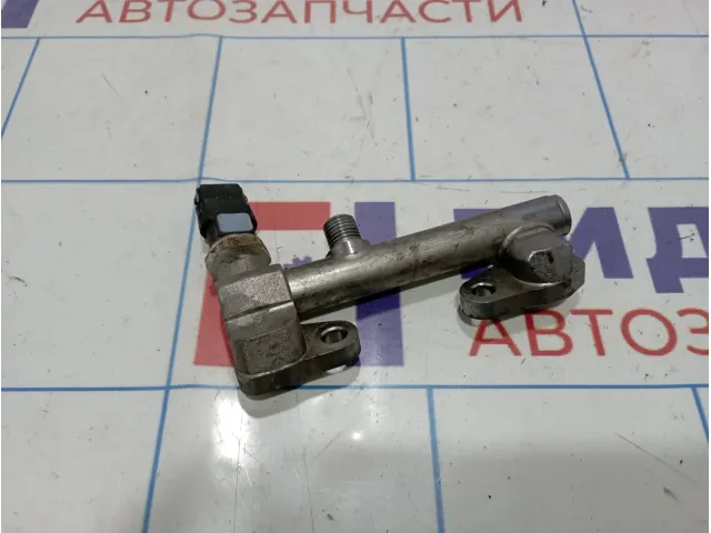 Рейка топливная Subaru Forester (SK/S14)
