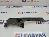 Накладка порога внутренняя задняя правая Subaru Impreza (G12) G12 94061-FG000-JC. Царапины, сломано крепление.