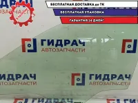 Стекло двери передней левой Subaru Impreza (G12) G12 61011-FG010.