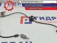 Датчик ABS передний правый Subaru Impreza (G12) G12 27540-AG100.