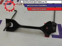 Крепление аккумулятора Subaru Impreza (G12) G12 82182-AG001.