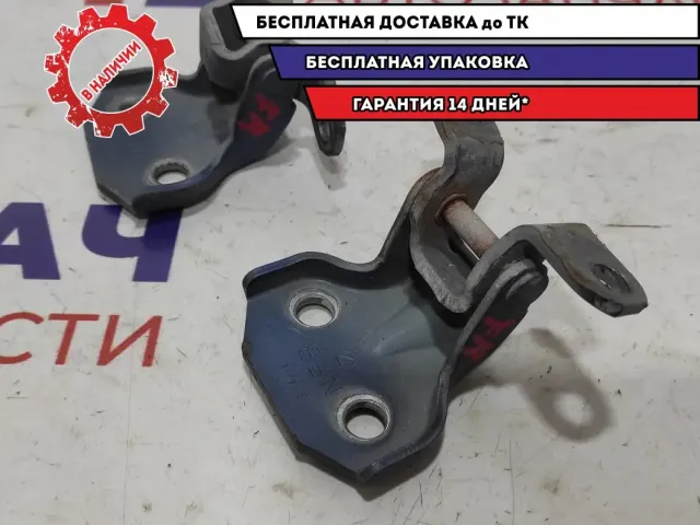 Петля двери передней правой Subaru Impreza (G12) G12. Пара.