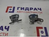 Петля двери передней правой Subaru Impreza (G12) G12. Пара.