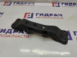 Кронштейн КПП задний Subaru Impreza (G12) G12 41011-AG050.