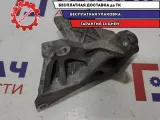 Кронштейн компрессора кондиционера Subaru Impreza (G12) G12 73611-SA010.