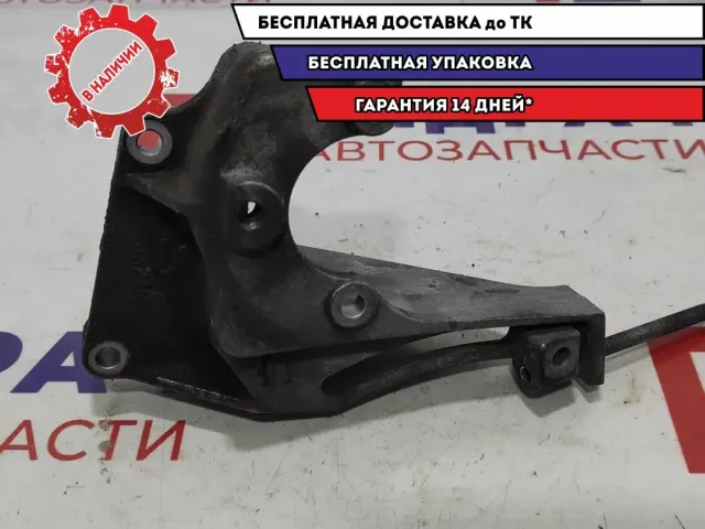 Кронштейн насоса гидроусилителя Subaru Impreza (G12) G12 22870-AA230.