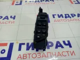 Блок управления стеклоподъемниками Subaru Legacy 83071AG021