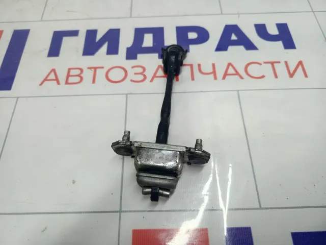 Ограничитель двери передний Subaru Legacy 61124AG001