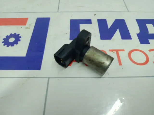 Датчик положения коленвала Subaru Legacy 22053AA052