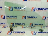 Стекло двери передней правой Subaru Legacy 61011AG000