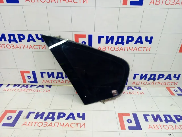 Стекло кузовное глухое (форточка) заднее левое Subaru Legacy 65249AG011