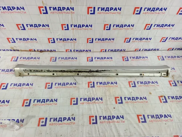 Накладка порога наружная правая Subaru Legacy 96051AG000NN