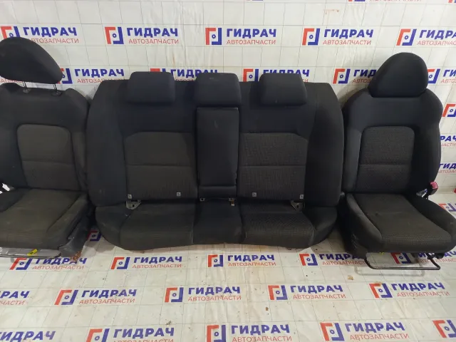 Сиденье комплект Subaru Legacy