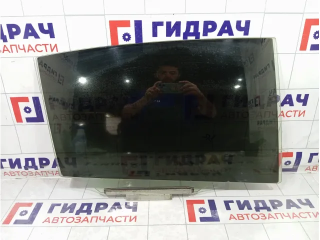 Стекло двери задней правой Subaru XV 62009FJ000