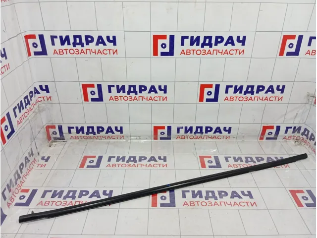 Накладка стекла переднего левого Subaru XV 61280FJ011