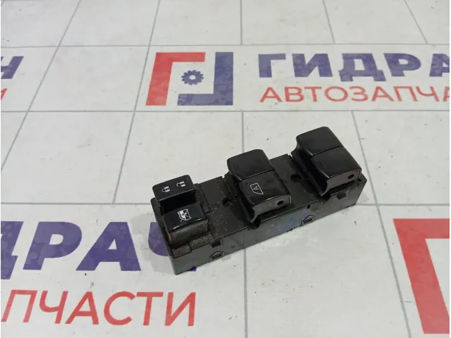 Блок управления стеклоподъемниками Subaru XV 83071FJ031