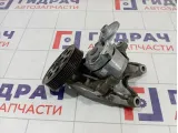 Кронштейн ролика натяжителя Subaru XV 11709AA070
