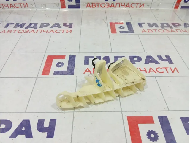 Кронштейн бампера задний правый Subaru XV 57707FJ080