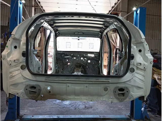 Панель задняя Subaru XV