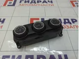 Блок управления климатической установкой Subaru XV 72311FJ340