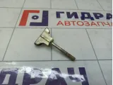 Крепление (болт) запасного колеса Subaru XV