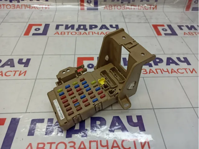 Блок предохранителей Subaru XV 82201FJ110
