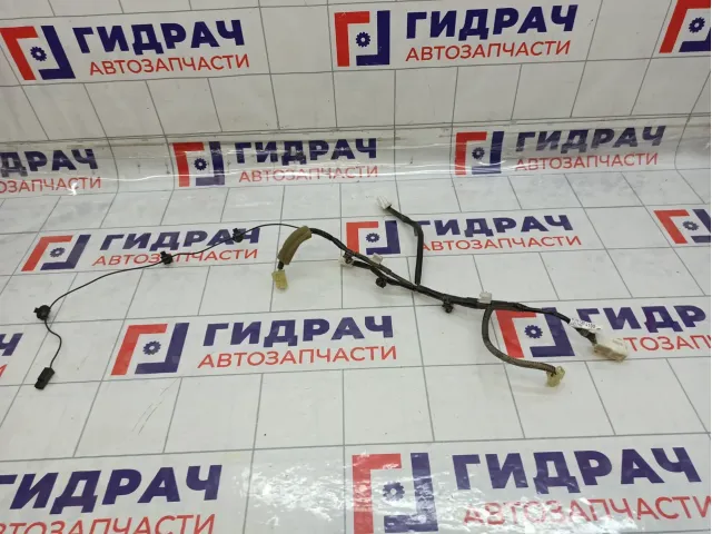 Проводка двери багажника Subaru XV 81812FJ100
