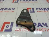 Кронштейн балки передней правый Subaru XV 20216FJ021