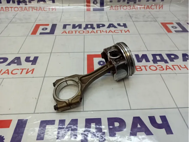 Поршень в сборе левый Subaru XV 12018AB490