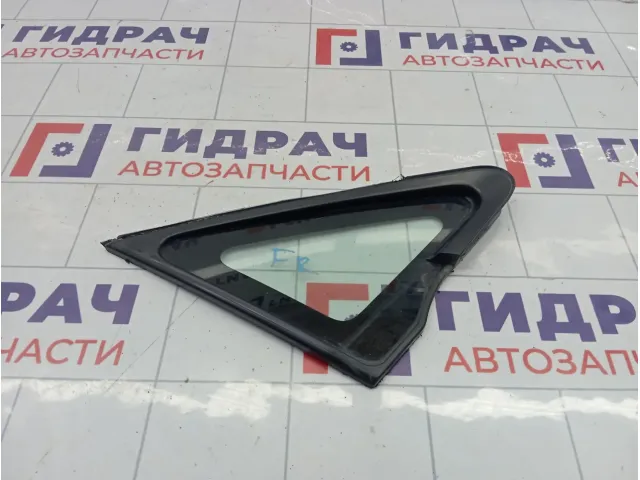Стекло кузовное глухое (форточка) переднее правое Suzuki Aerio 8455054G00