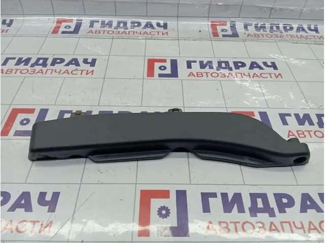 Кронштейн полки багажника правая Suzuki Aerio 8743054G01
