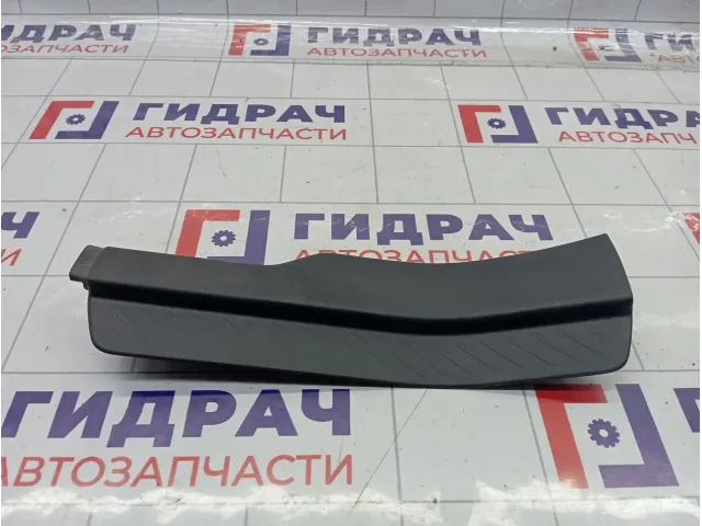 Накладка порога внутренняя задняя левая Suzuki Aerio 7616254G00P4Z