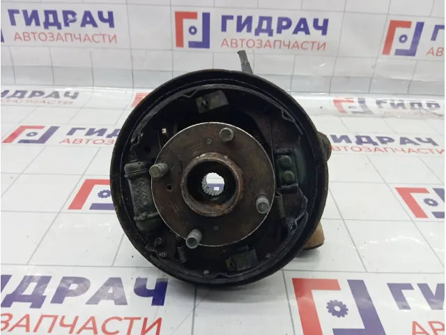 Кулак поворотный задний правый Suzuki Aerio 4611054G30