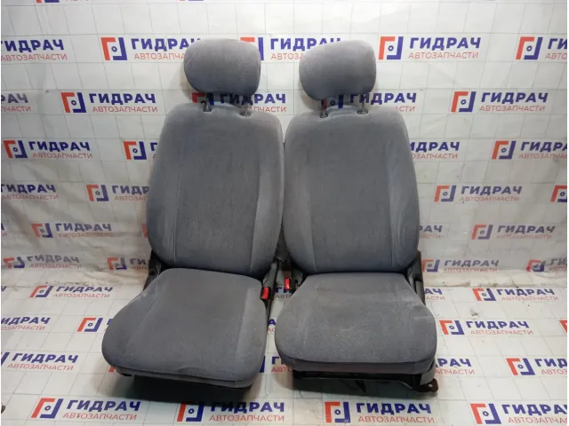 Сиденье комплект Suzuki Aerio