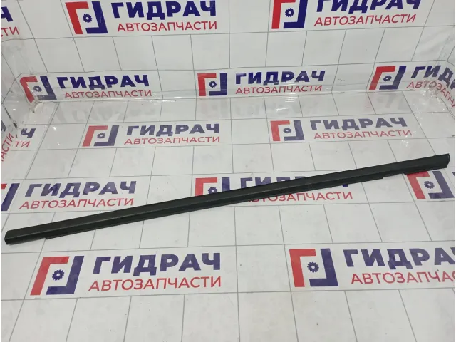 Накладка стекла переднего левого Suzuki Liana (RC31S) 83821-54G00