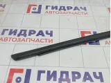 Накладка стекла заднего левого Suzuki Liana 8384154G00